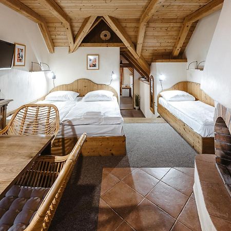 Hotel Frydl Praha Bagian luar foto