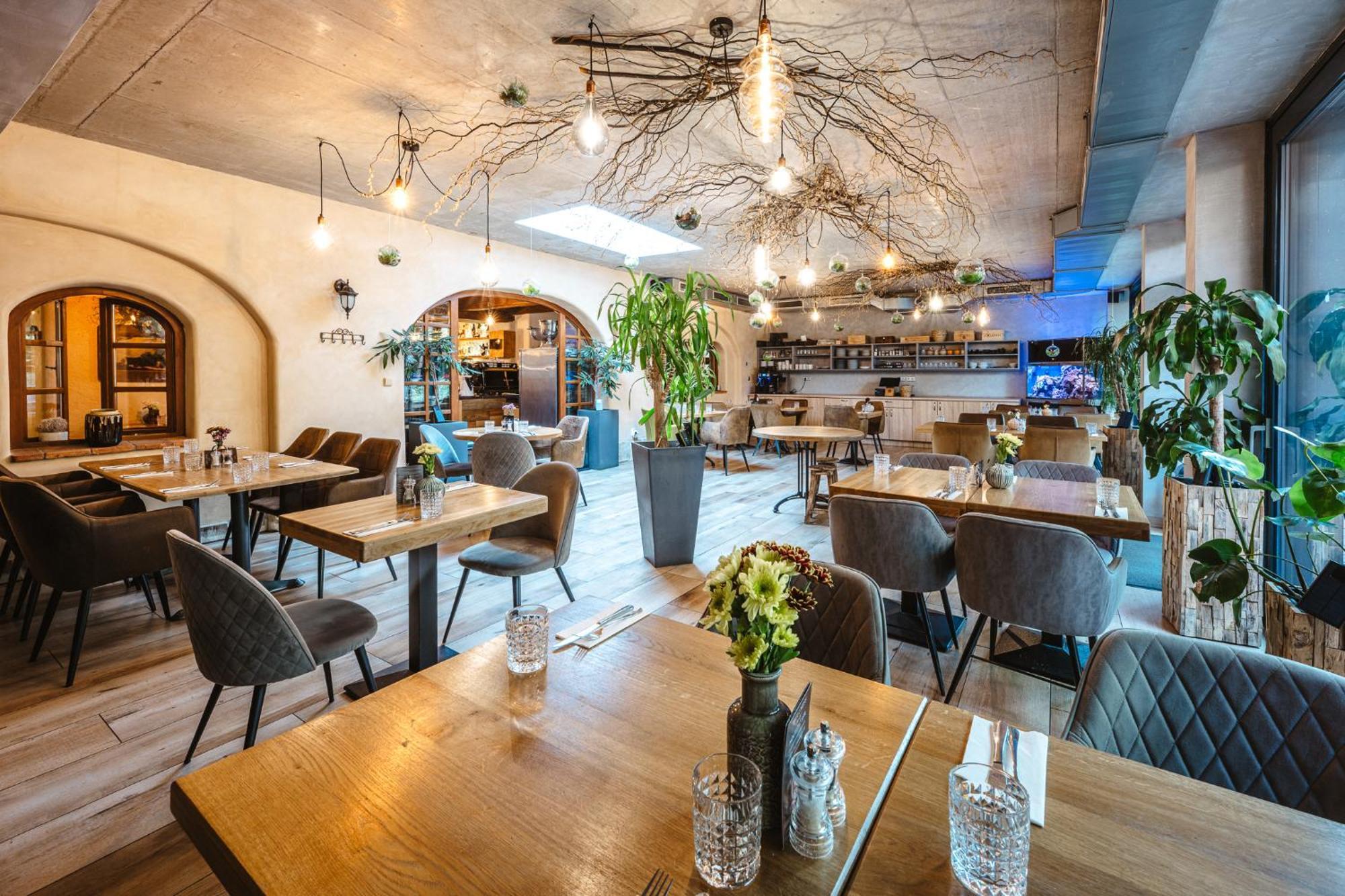 Hotel Frydl Praha Bagian luar foto