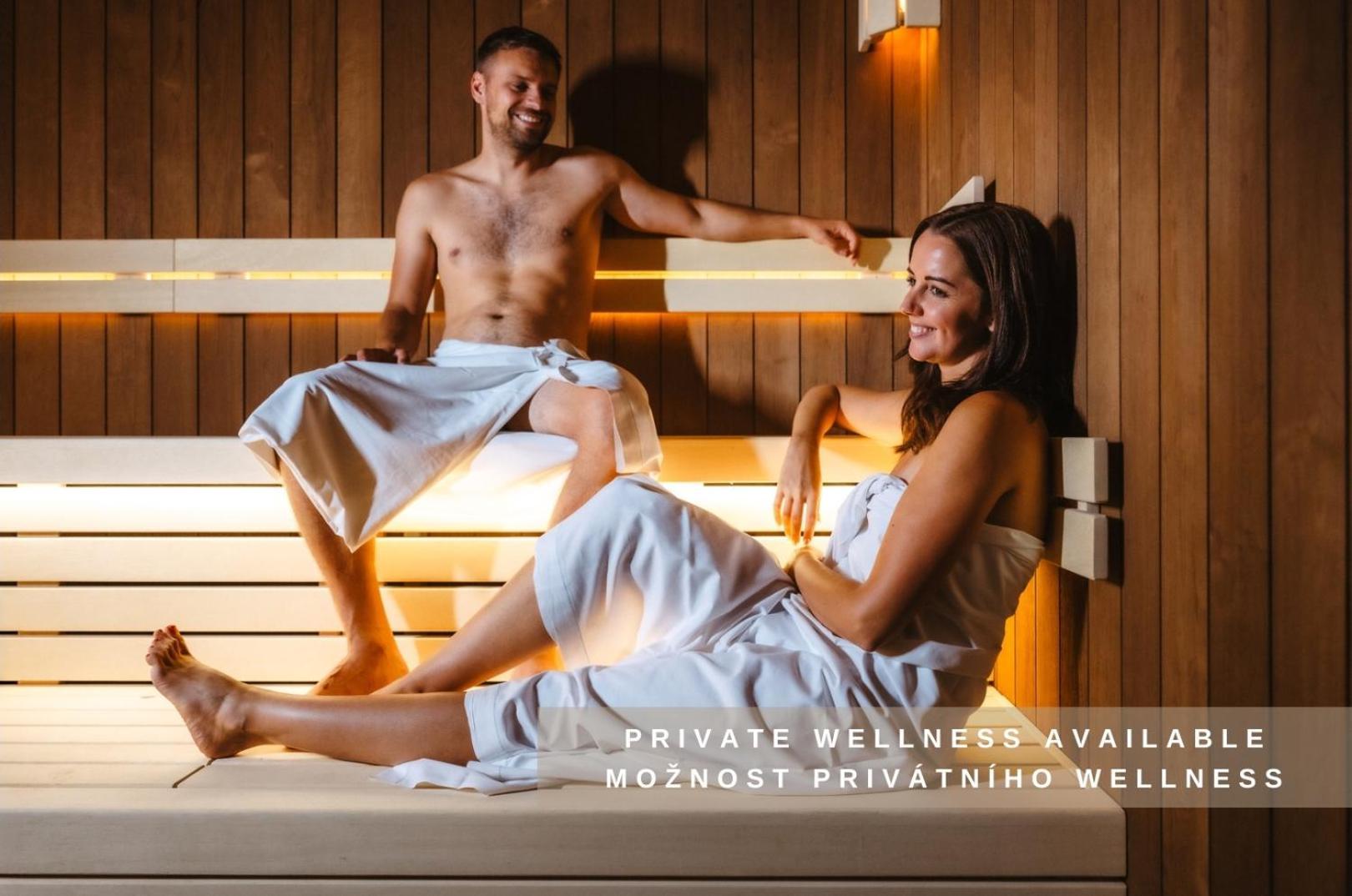 Hotel Frydl Praha Bagian luar foto